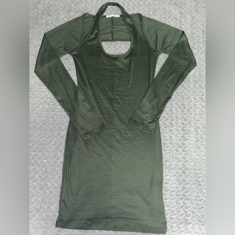 green halter dress wit jacket